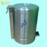 STAINLESS STEEL BIN c/w Pedal